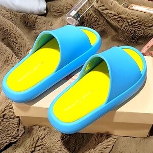 Beach slides by J/SLIDES NEW in box 9